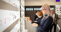 Optiskās saulesbrilles: kā izvēlēties īstās? Optiskās saulesbrilles: kā izvēlēties īstās?