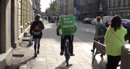 Ēdienu piegādi lietotnēs “Bolt Food” un “Wolt” pasūti tikai no vietām, par kuru kvalitāti esi drošs. Ēdienu piegādi lietotnēs “Bolt Food” un “Wolt” pasūti tikai no vietām, par kuru kvalitāti esi drošs.
