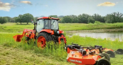 'Kubota' agregāts ar ūdeņraža dzinēju. 'Kubota' agregāts ar ūdeņraža dzinēju.