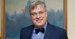 Arno Jundze.