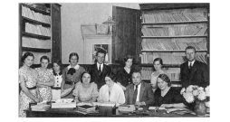 Folkloras krātuves darbinieki 20. gs. 30. gados. Folkloras krātuves darbinieki 20. gs. 30. gados.