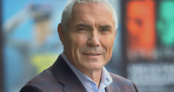 Aktieris, uzņēmējs, politiķis Juris Žagars. Aktieris, uzņēmējs, politiķis Juris Žagars.