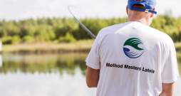 Sezona ar "method feeder".