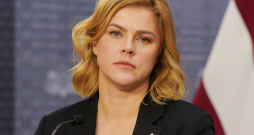 Ministru prezidente Evika Siliņa.