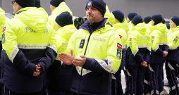 Valsts policijas darbinieki svinīgajā atklāšanas pasākumā. Valsts policijas darbinieki svinīgajā atklāšanas pasākumā.