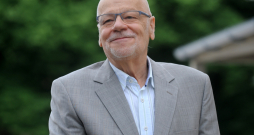 Dzejnieks Jānis Peters (30.06.1939. – 27.01.2025.)