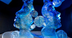 Šogad Jelgavas 26. starptautiskā ledus skulptūru festivāla tēma bija "Visuma stāsts". Šogad Jelgavas 26. starptautiskā ledus skulptūru festivāla tēma bija "Visuma stāsts".