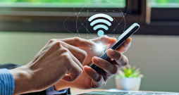 Izmantojot publisko Wi-Fi, eksistē noteikti drošības riski.