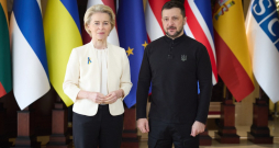 Eiropas Komisijas priekšsēdētāja Urzula fon der Leiena un V. Zelenskis. 