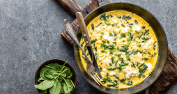 Omlete ar spinātiem. Omlete ar spinātiem.