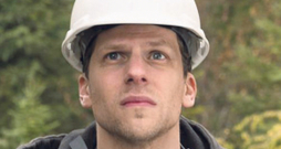 Džese Aizenbergs.