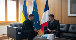 E. Makrons sarunā ar V. Zelenski. 2025. gada 6. marts.