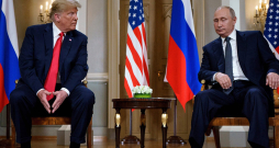 ASV prezidents Donalds Tramps un Krievijas vadonis Vladimirs Putins.
