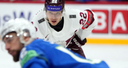 Latvijas hokeja izlases spēlētājs Toms Andersons.