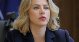Evika Siliņa. Evika Siliņa.