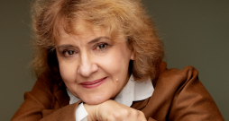 Oksana Zabuško.