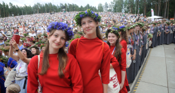 Svētku noslēguma koncerts "Te-aust". Svētku noslēguma koncerts "Te-aust".