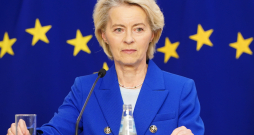 Eiropas Komisijas priekšsēdētāja Urzula fon der Leiena piedalās preses konferencē pēc tikšanās ar Ministru prezidenti Ministru kabinetā. Eiropas Komisijas priekšsēdētāja Urzula fon der Leiena piedalās preses konferencē pēc tikšanās ar Ministru prezidenti Ministru kabinetā.
