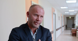 Marģers Zeitmanis, Balvu un Gulbenes slimnīcu apvienības valdes priekšsēdētājs. Marģers Zeitmanis, Balvu un Gulbenes slimnīcu apvienības valdes priekšsēdētājs.