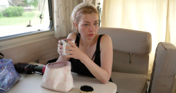 "Ērkšķu" Ksenija.
