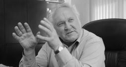 Imants Balodis, LPKS "Straupe" valdes priekšsēdētājs, Straupes Piens, LPKS "Straupe". ''Pienotava'', Plācis, Straupes pagasts, Pārgaujas novads. 14/05/2013. Imants Balodis, LPKS "Straupe" valdes priekšsēdētājs, Straupes Piens, LPKS "Straupe". ''Pienotava'', Plācis, Straupes pagasts, Pārgaujas novads. 14/05/2013.
