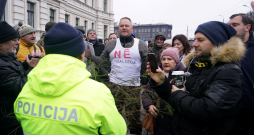 Protests pret autoceļu lietošanas nodevu komercauto līdz 3,5. Protests pret autoceļu lietošanas nodevu komercauto līdz 3,5.