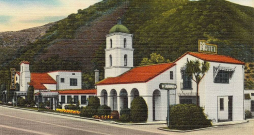 Pirmais Kalifornijas motelis 1940. gadā. Pirmais Kalifornijas motelis 1940. gadā.