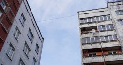 Daudzdzīvokļu nami Rīgā.