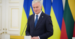 Gitans Nausēda.