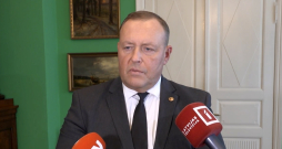 Iekšlietu ministrs Rihards Kozlovskis (JV).