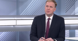 Ekonomikas ministrs Viktors Valainis (ZZS). Ekonomikas ministrs Viktors Valainis (ZZS).
