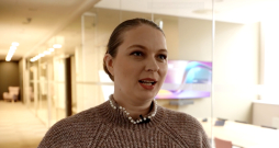 Mihaila Čehova Rīgas Krievu teātra direktore Dana Bjorka,