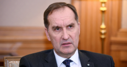 Latvijas vēstnieks NATO Māris Riekstiņš.