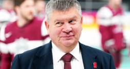 Latvijas Hokeja federācijas prezidents Aigars Kalvītis. Latvijas Hokeja federācijas prezidents Aigars Kalvītis.