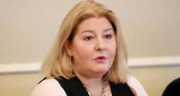 Latvijas Okupācijas muzeja vadošā pētniece, sociolingviste Vineta Skujiņa.