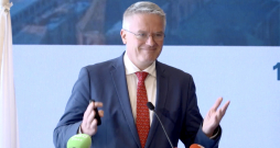 Matiass Kormans, OECD ģenerālsekretārs.