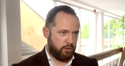Mārtiņš Trons, biedrības "Zemnieku saeima" valdes loceklis.