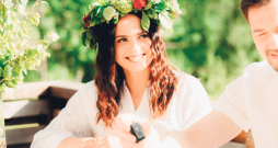 Žurnāliste Nikija Krīvāne. Žurnāliste Nikija Krīvāne.