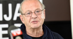 Režisors Ādolfs Šapiro.