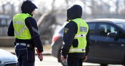 Valsts policijas reids. Ilustratīvs attēls. Valsts policijas reids. Ilustratīvs attēls.