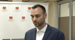 VSIA “Autotransporta direkcija” valdes priekšsēdētājs Jānis Lapiņš. VSIA “Autotransporta direkcija” valdes priekšsēdētājs Jānis Lapiņš.