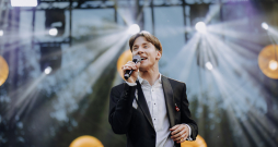 5. Gunta Skrastiņa Dziesmu un ziņģu festivāla Ventspils Reņķa dārzā. 5. Gunta Skrastiņa Dziesmu un ziņģu festivāla Ventspils Reņķa dārzā.