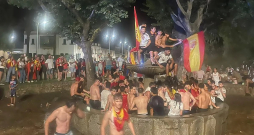 Svinības pēc Spānijas uzvaras Pasaules kausā futbolā.