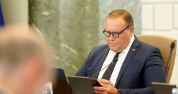 Satiksmes ministrs Rihards Kozlovskis.