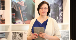Muzeja "Latvieši pasaulē" muzejpedagoģe Danute Grīnfelde: "Visvairāk nepieciešami taustāmi priekšmeti, jo jāveido izstādes."