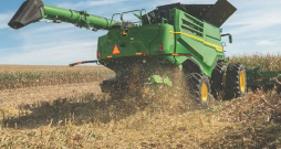 'John Deere' kombains.