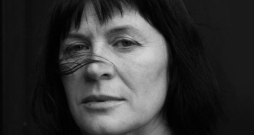 Eva Vežnaveca. Eva Vežnaveca.
