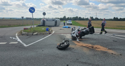 Motocikla un automašīnas sadursme uz Jelgavas-Tukuma ceļa Motocikla un automašīnas sadursme uz Jelgavas-Tukuma ceļa