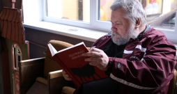 Aktieris Kaspars Pūce.