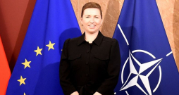 Dānijas premjerministre Mete Frederiksena. Dānijas premjerministre Mete Frederiksena.